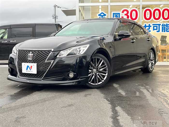 2013 Toyota Crown