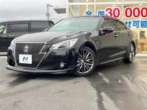 2013 Toyota Crown