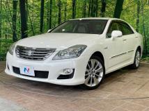 2009 Toyota Crown Hybrid