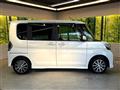 2017 Daihatsu Tanto
