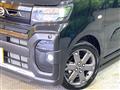 2025 Daihatsu Tanto