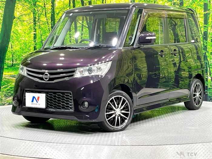2012 Nissan ROOX