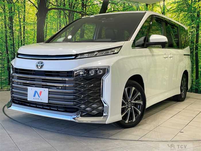 2023 Toyota Voxy