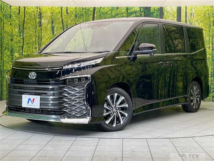 2023 Toyota Voxy