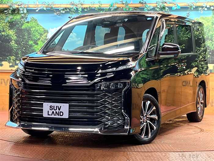2025 Toyota Voxy