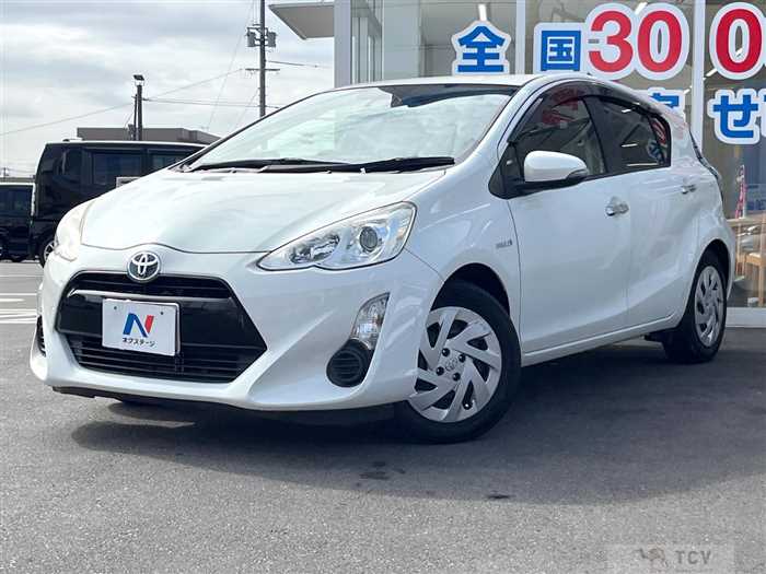 2016 Toyota AQUA