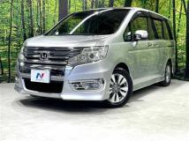 2013 Honda Step WGN