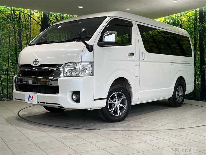 2022 Toyota Hiace Wagon