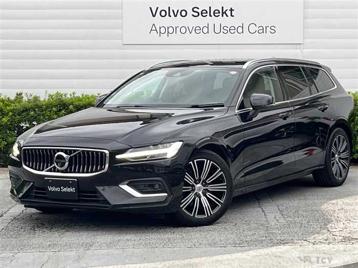 2022 Volvo V60