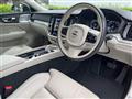 2022 Volvo V60