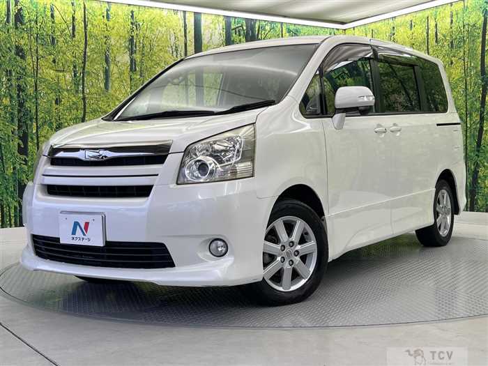 2009 Toyota Noah