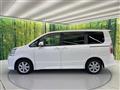 2009 Toyota Noah