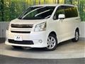 2009 Toyota Noah