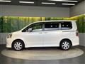 2009 Toyota Noah