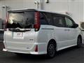 2017 Toyota Noah