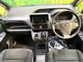 2016 Toyota Voxy