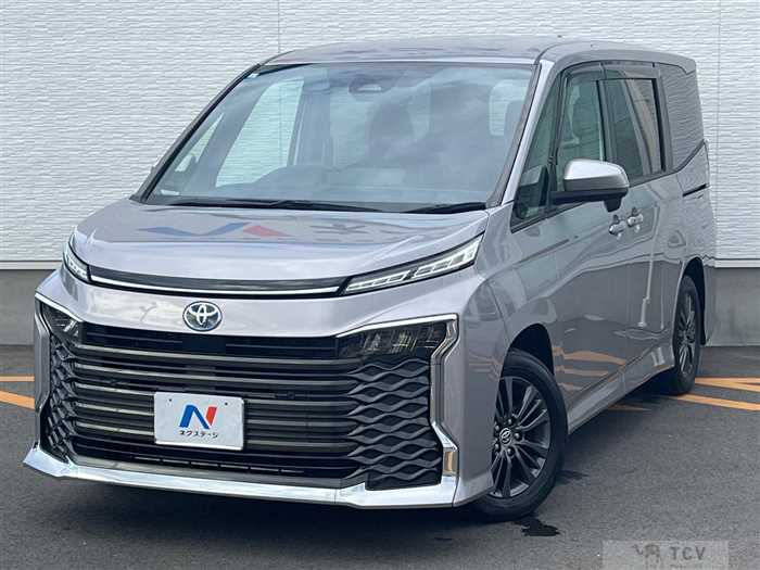 2023 Toyota Voxy