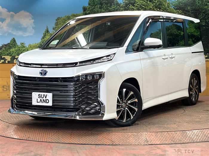 2023 Toyota Voxy