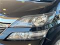 2012 Toyota Vellfire