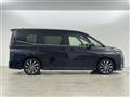 2022 Toyota Voxy