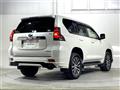 2018 Toyota Land Cruiser Prado