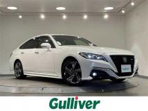 2020 Toyota Crown Hybrid
