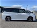 2022 Toyota Voxy