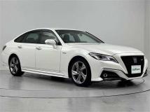 2019 Toyota Crown Hybrid