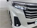 2022 Toyota Roomy