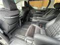 2015 Toyota Alphard