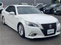 2013 Toyota Crown Hybrid