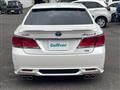 2013 Toyota Crown Hybrid