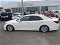 2013 Toyota Crown Hybrid