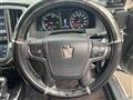 2013 Toyota Crown Hybrid