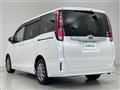 2015 Toyota Noah