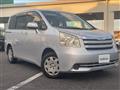 2008 Toyota Noah