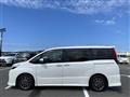 2016 Toyota Noah