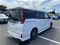 2016 Toyota Noah