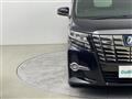 2017 Toyota Alphard Hybrid