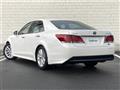 2013 Toyota Crown Hybrid