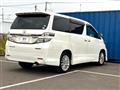 2014 Toyota Vellfire