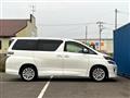 2014 Toyota Vellfire