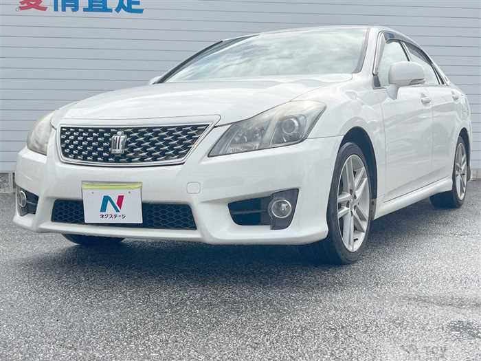 2011 Toyota Crown