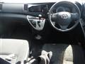 2013 Toyota Isis