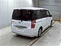 2013 Honda Step WGN