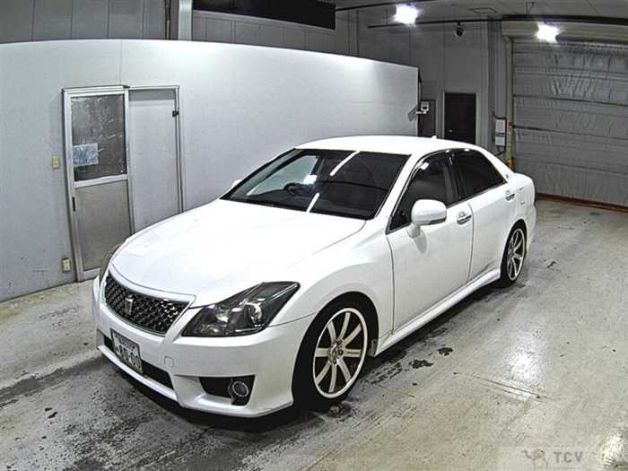 2012 Toyota Crown