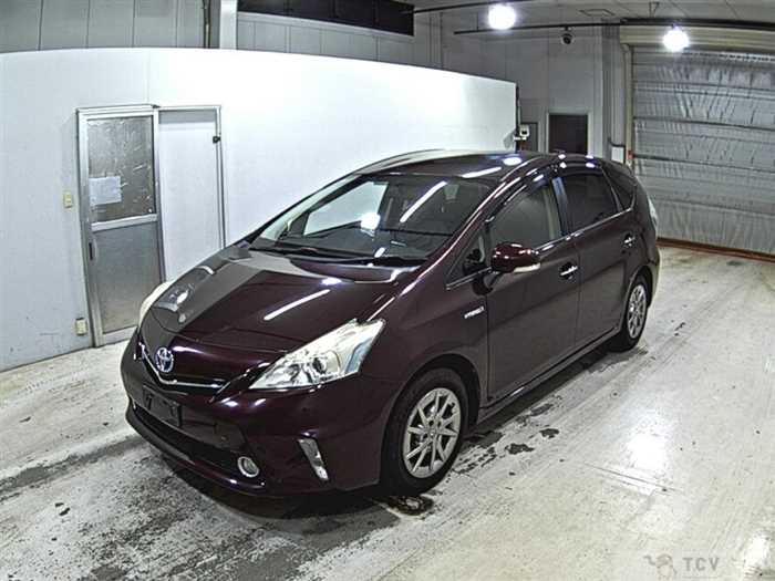 2014 Toyota PRIUS α