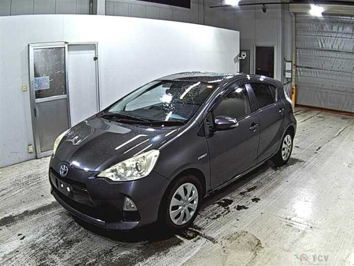 2012 Toyota AQUA