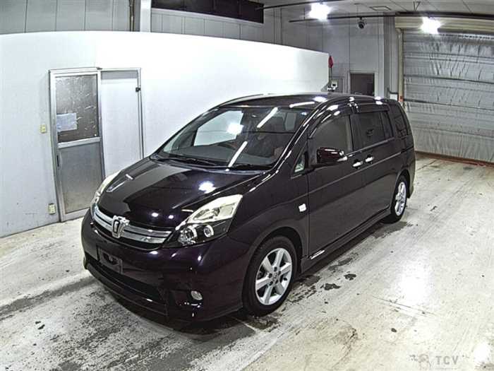 2015 Toyota Isis