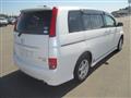 2010 Toyota Isis